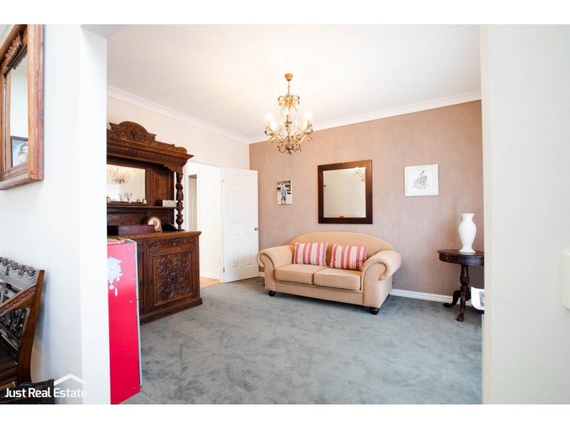 3 Carrum Close, Berwick VIC 3806