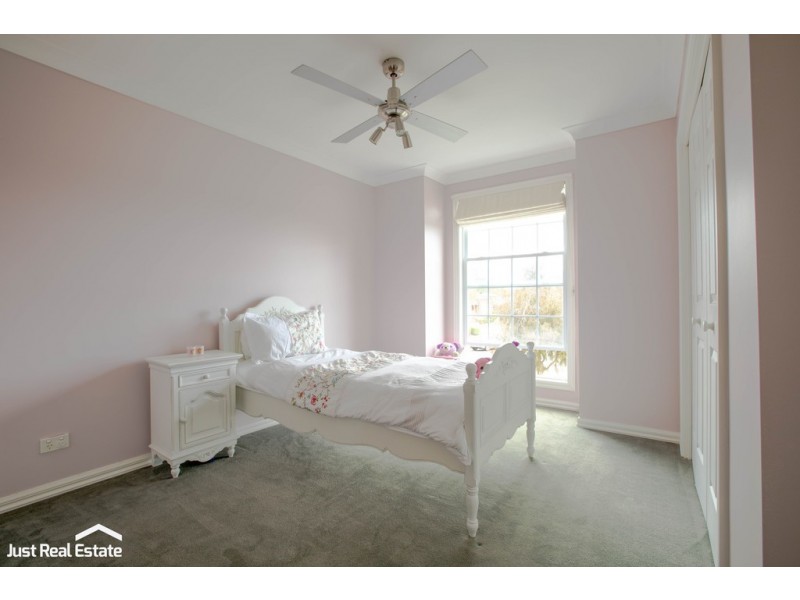 3 Carrum Close, Berwick VIC 3806