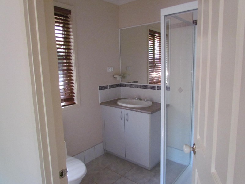 4 Yalumba Court, Berwick VIC 3806