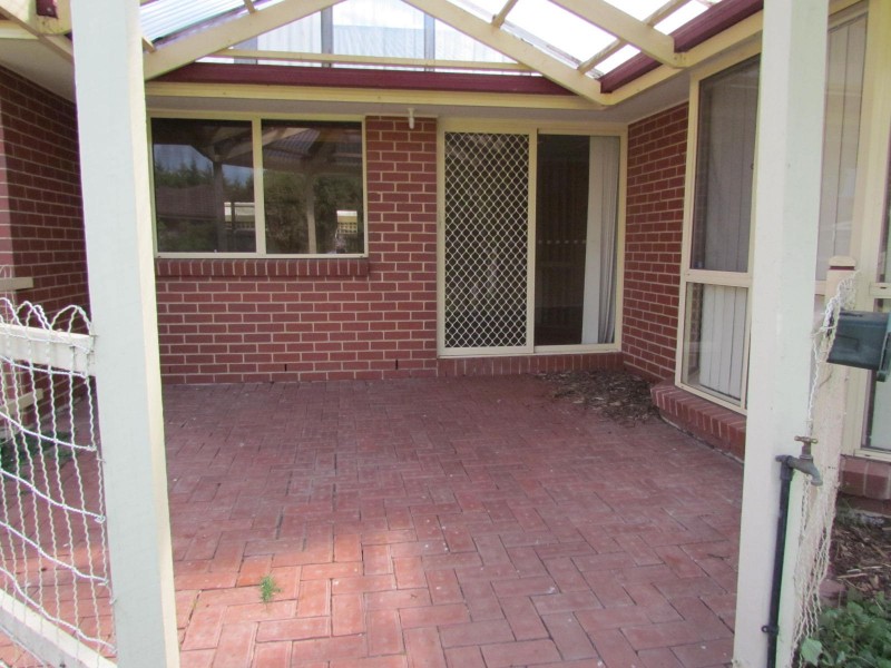 4 Yalumba Court, Berwick VIC 3806