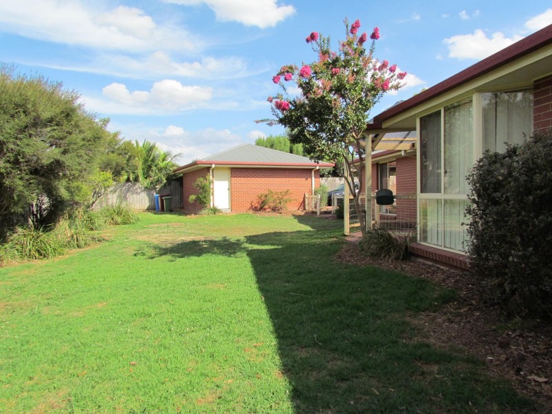 4 Yalumba Court, Berwick VIC 3806