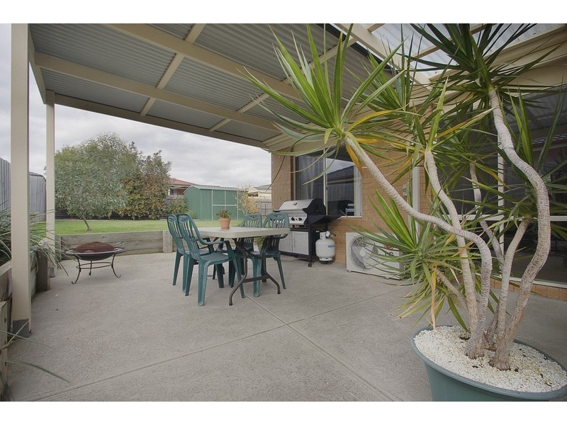 21 New England Way, Narre Warren VIC 3805