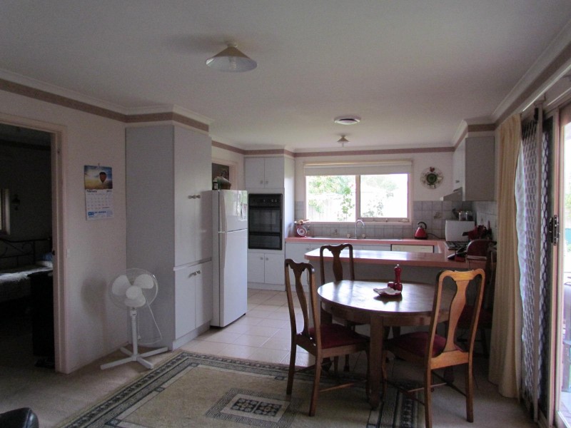 4 Van Der Haar Drive, Berwick VIC 3806