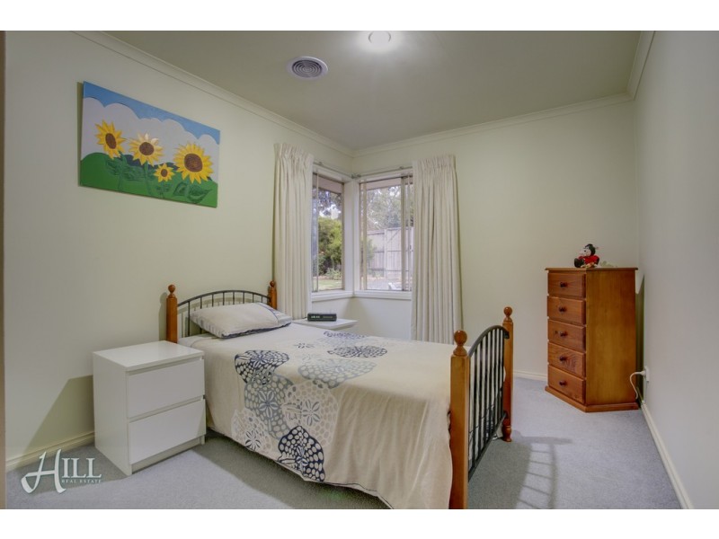 49 Shinners Avenue, Narre Warren VIC 3805