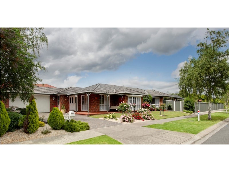 54 Melville Park Drive, Berwick VIC 3806