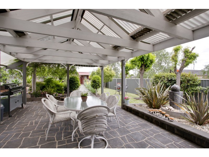 54 Melville Park Drive, Berwick VIC 3806