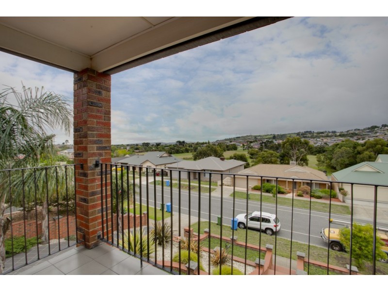 55 Telford Drive, Berwick VIC 3806