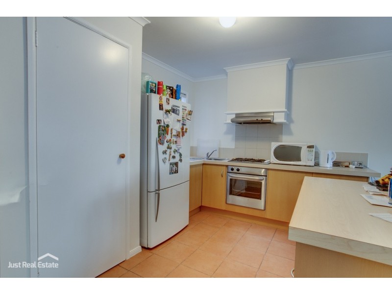 29 Valley View Crescent, Berwick VIC 3806