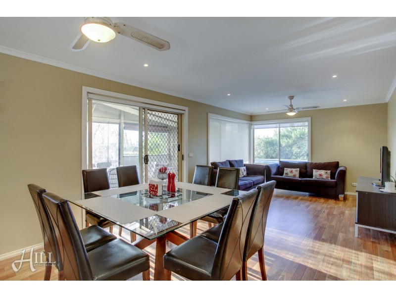 14 Deakin Court, Berwick VIC 3806