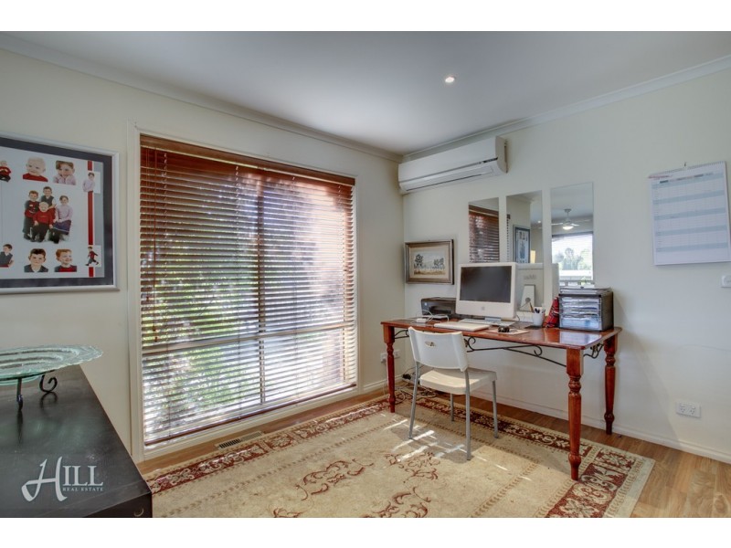 14 Deakin Court, Berwick VIC 3806