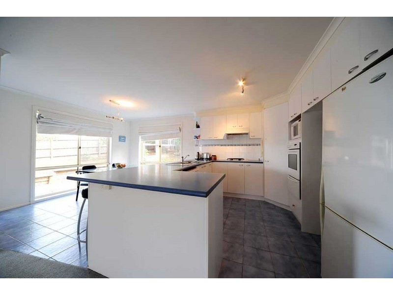 9 Ferncroft Court, Berwick VIC 3806