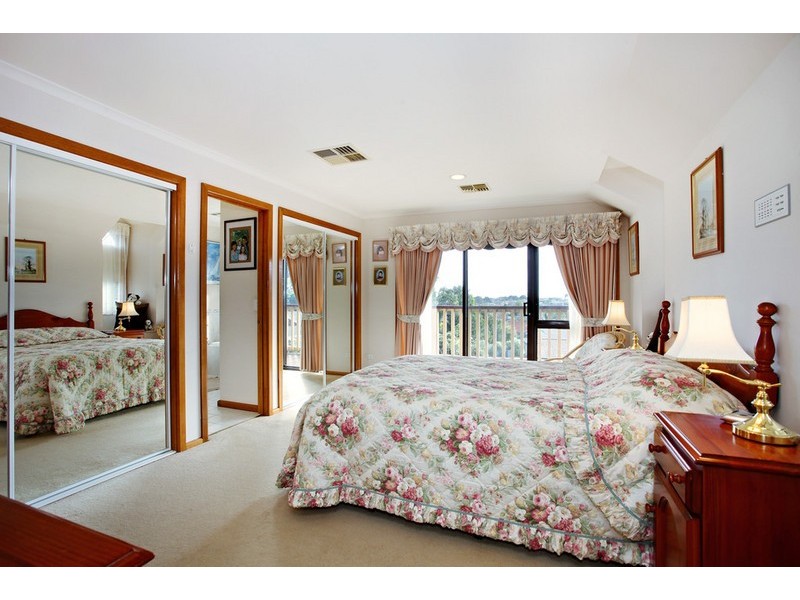 78 Avebury Drive, Berwick VIC 3806