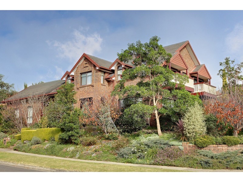 78 Avebury Drive, Berwick VIC 3806