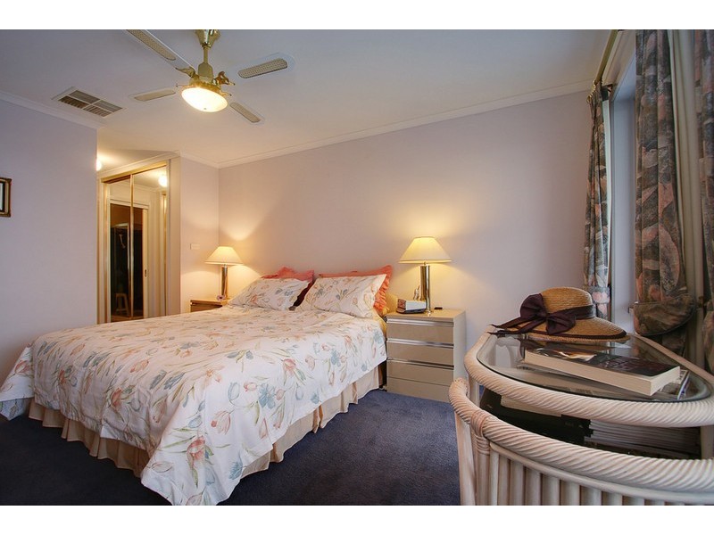 30 Quarry Hills Drive, Berwick VIC 3806