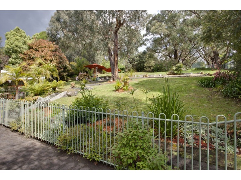 27 McKenzie Road, Beaconsfield Upper VIC 3808