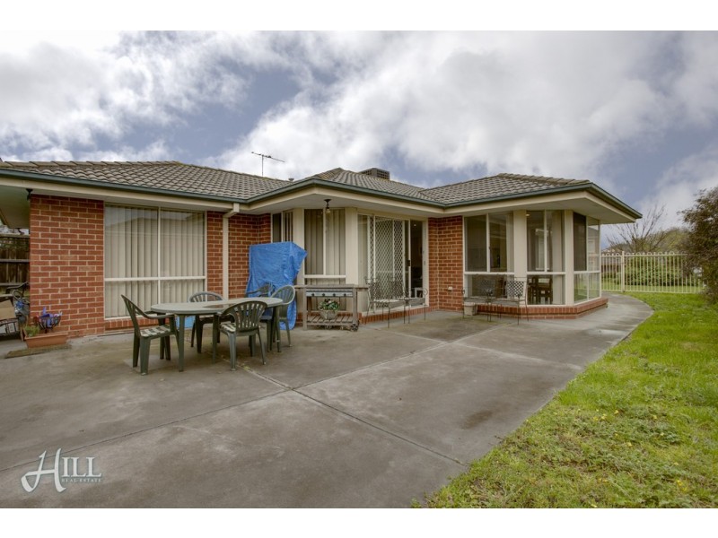 5 Edgbaston Circuit, Berwick VIC 3806