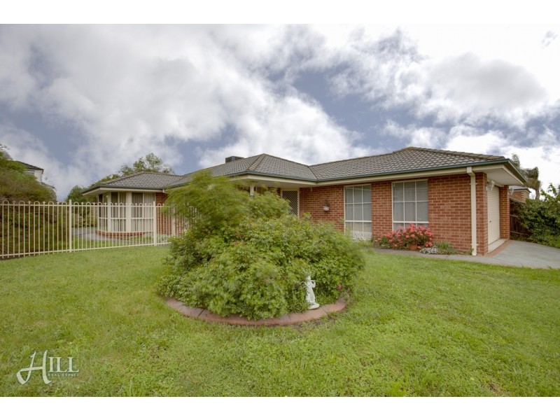 5 Edgbaston Circuit, Berwick VIC 3806