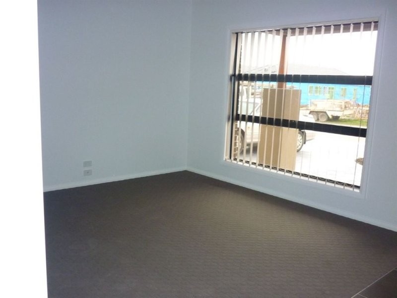 22 Edmund Street, Pakenham VIC 3810