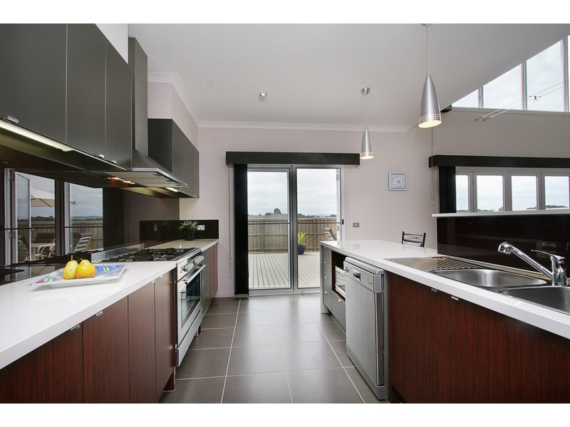 108 Grices Road, Berwick VIC 3806