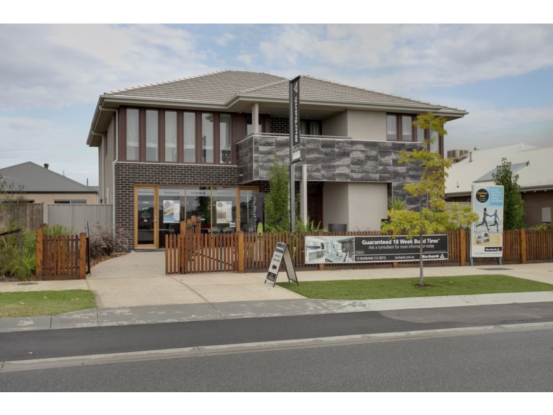 9 Arena Parade, Officer VIC 3809