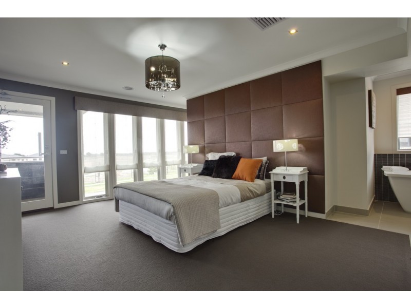 9 Arena Parade, Officer VIC 3809