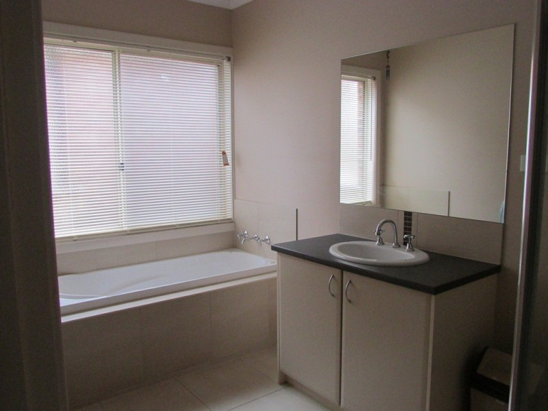 7 Kerford Street, Berwick VIC 3806