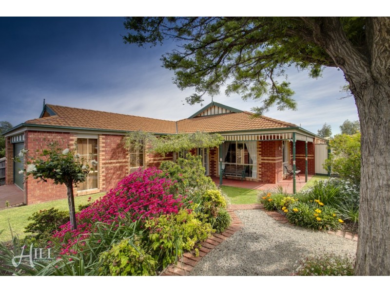6 Vivienne Way, Berwick VIC 3806