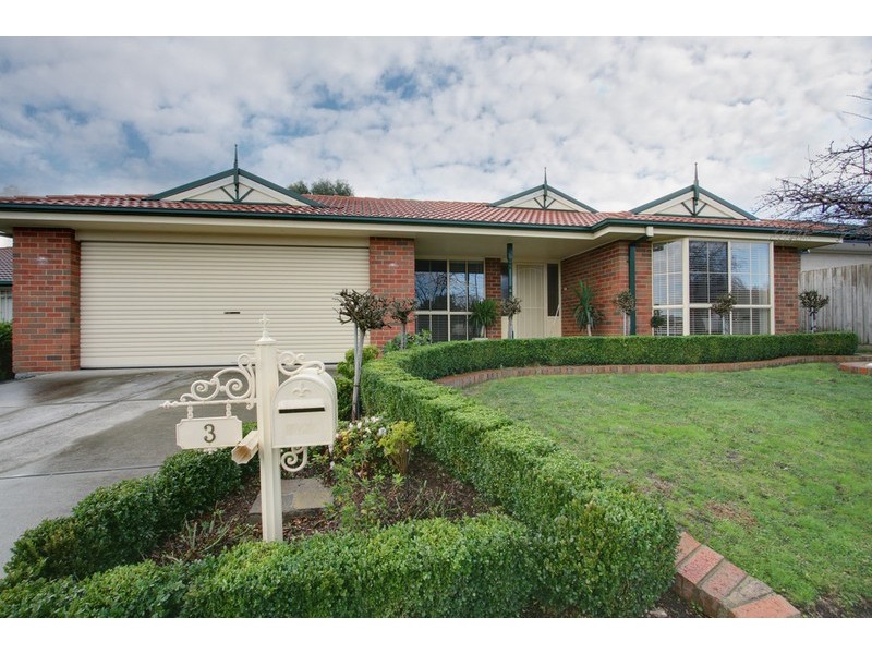 3 Yiota Court, Berwick VIC 3806
