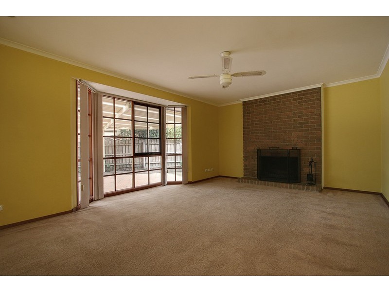 7 Hawker Gardens, Berwick VIC 3806