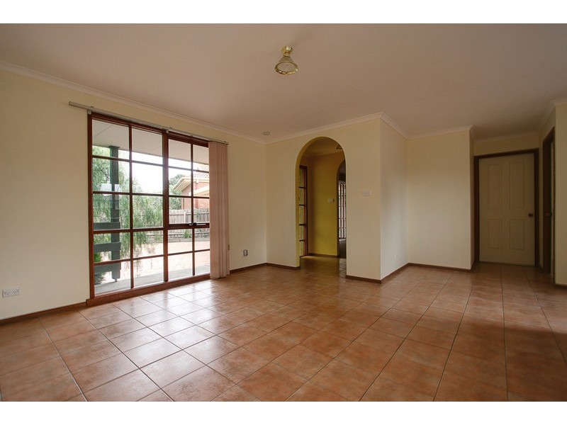 7 Hawker Gardens, Berwick VIC 3806