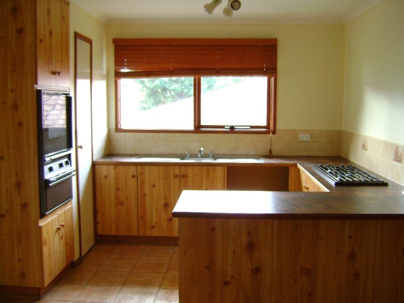 7 Hawker Gardens, Berwick VIC 3806