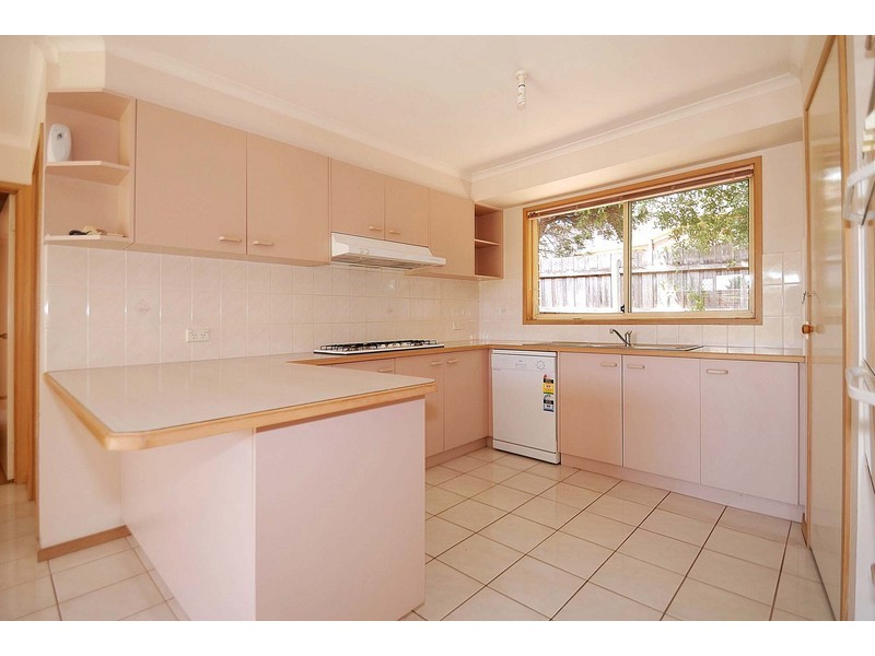 49 Bemersyde Drive, Berwick VIC 3806