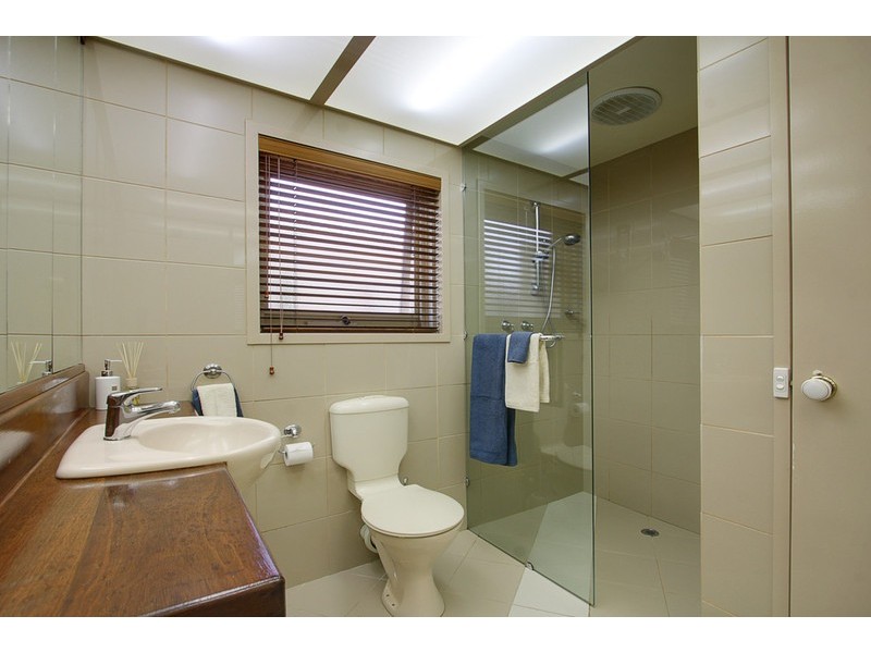 34 Outlook Drive, Berwick VIC 3806