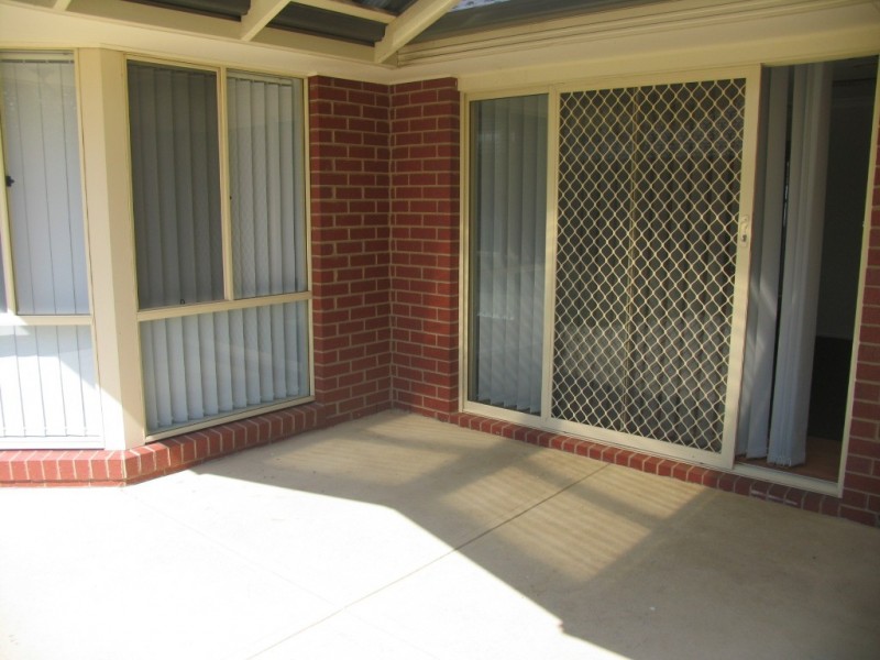 18 Charles Conder Place, Berwick VIC 3806
