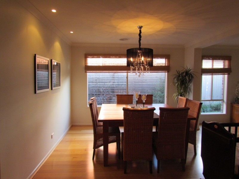 9 Glenmaggie Close, Berwick VIC 3806