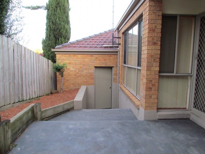 1/15 McNabb Street, Berwick VIC 3806