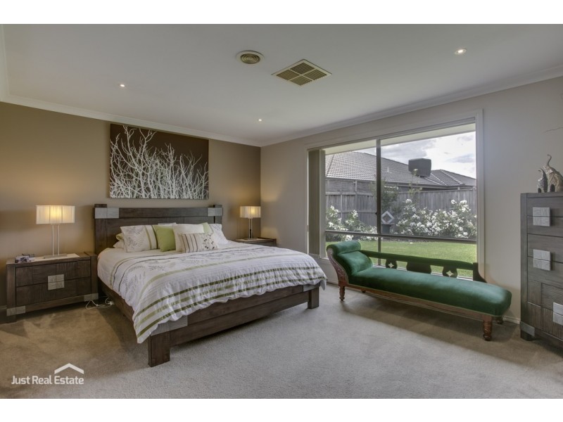 110 Moondarra Drive, Berwick VIC 3806