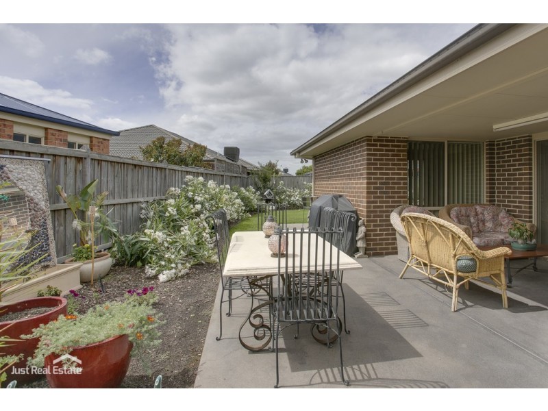 110 Moondarra Drive, Berwick VIC 3806