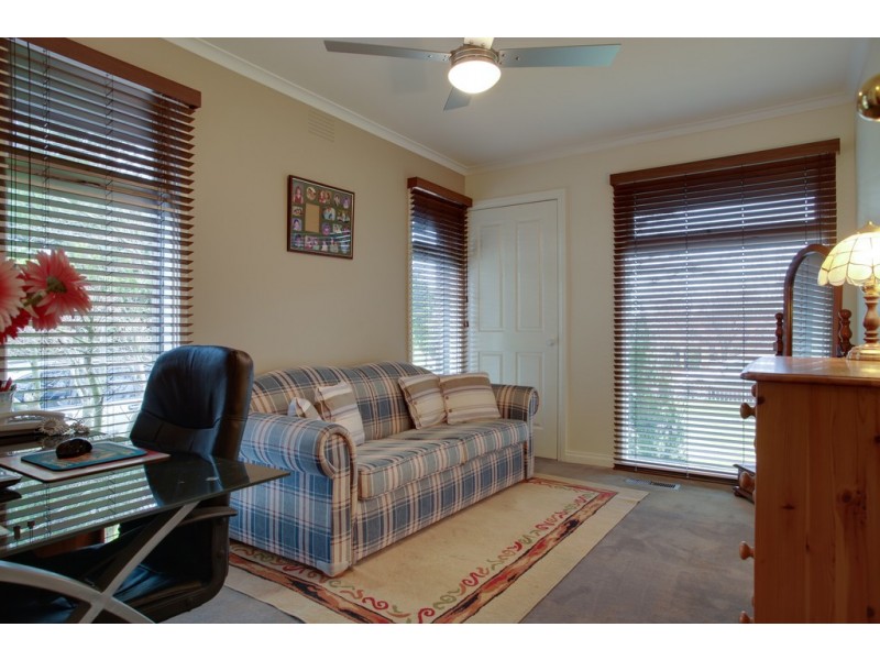 30 Gardiner Street, Berwick VIC 3806