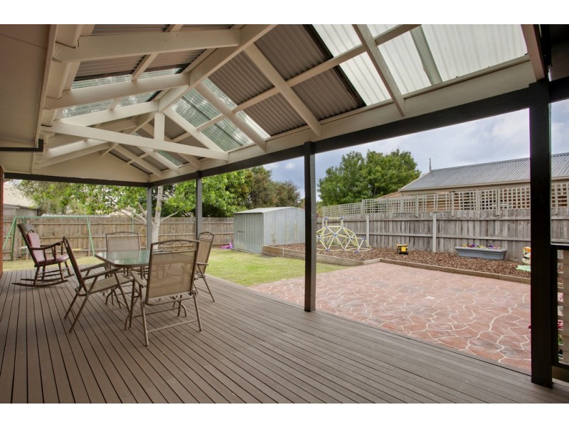 30 Murdoch Avenue, Narre Warren VIC 3805