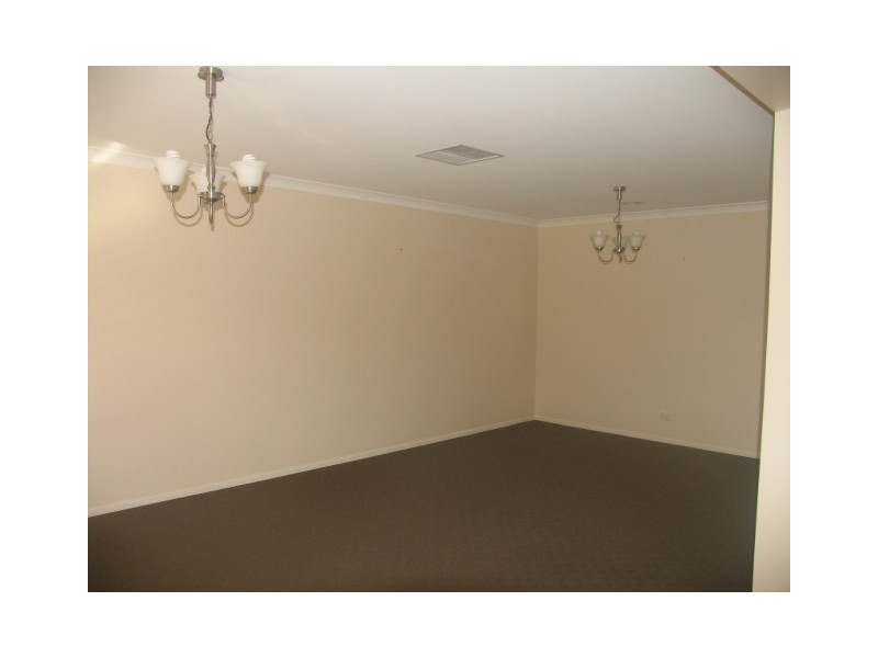 15 Viewpoint Place, Berwick VIC 3806