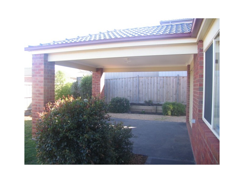 15 Viewpoint Place, Berwick VIC 3806