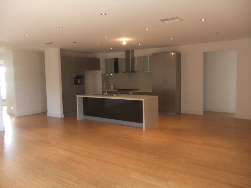 16 Georgetown Way, Officer VIC 3809