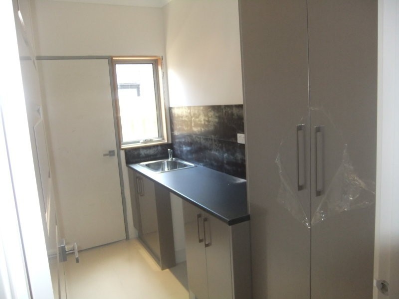 16 Georgetown Way, Officer VIC 3809