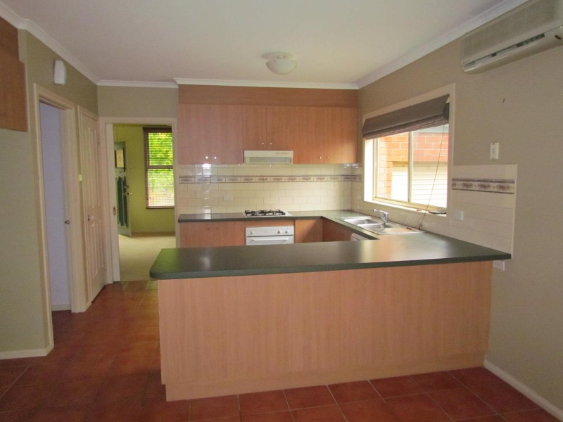 8 Penny Lane, Berwick VIC 3806