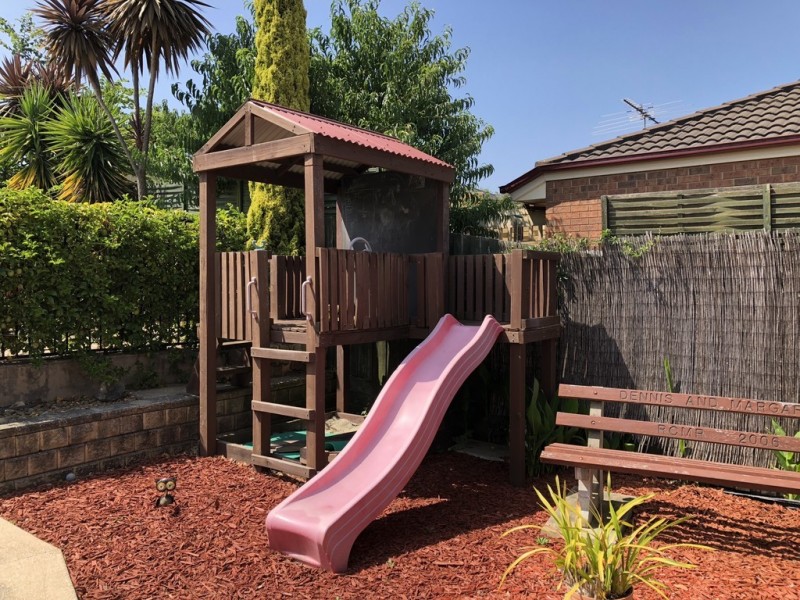 6 Carrum Close, Berwick VIC 3806