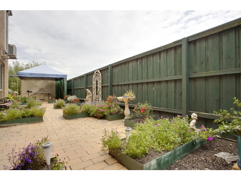 15 The Common, Narre Warren South VIC 3805