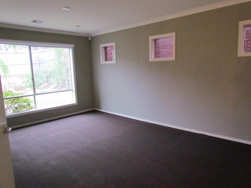 20 Hawkesbury Street, Berwick VIC 3806