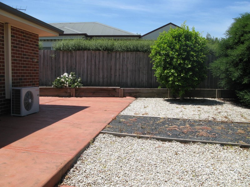 1 Normanton Place, Berwick VIC 3806