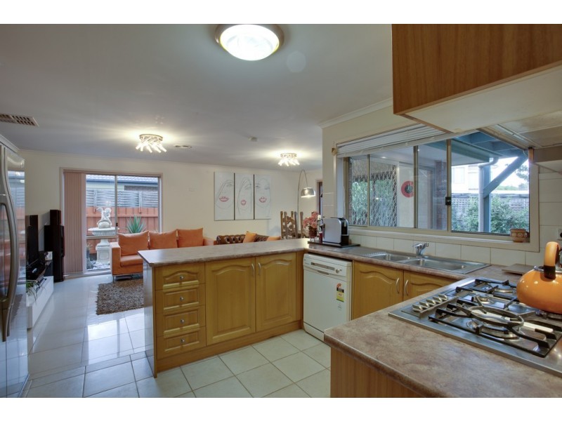 10 Peveril Court, Narre Warren VIC 3805